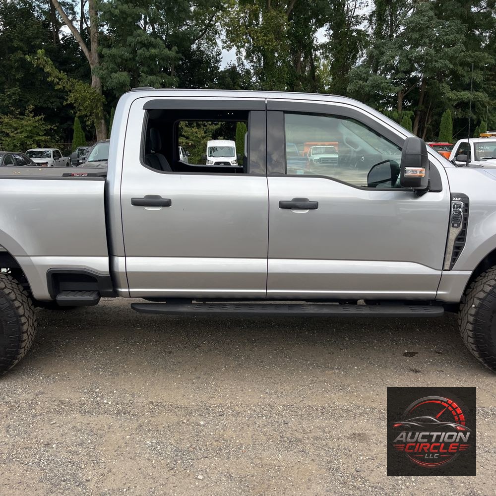 2024 Ford F-350 Super Duty XLT