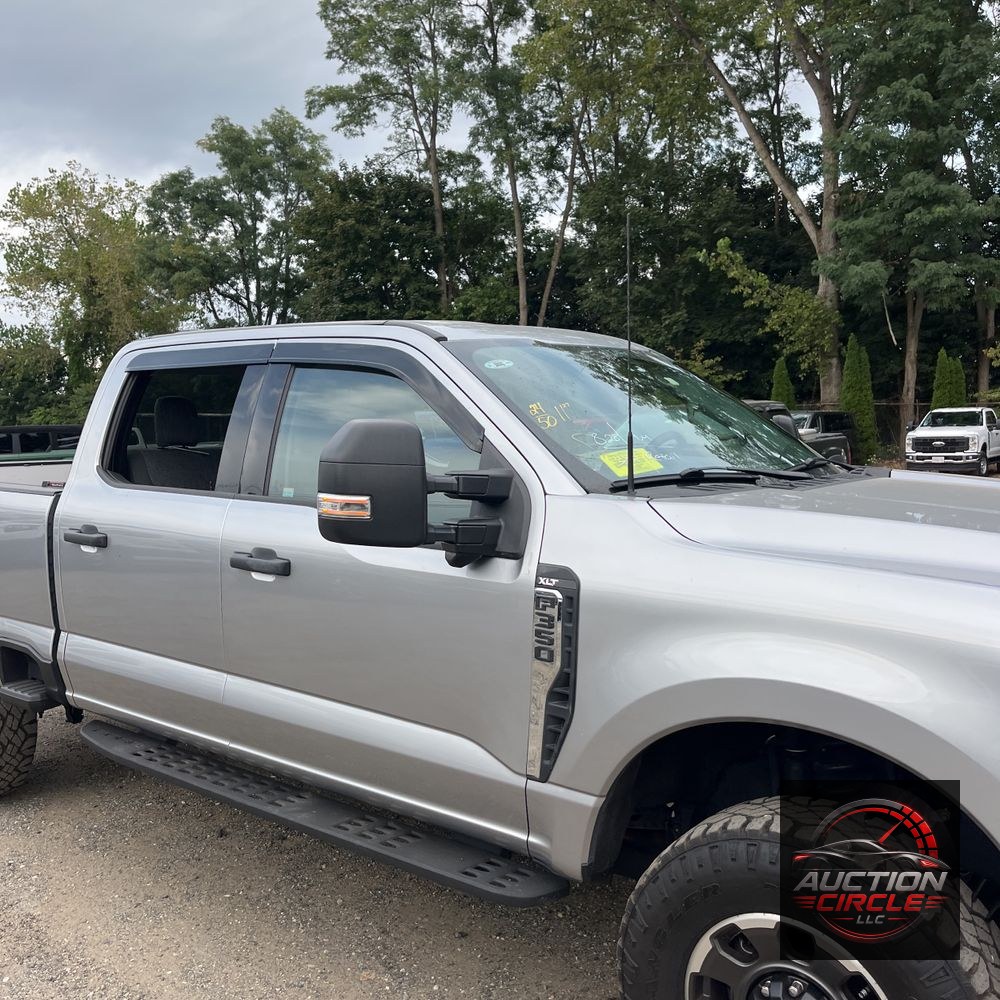 2024 Ford F-350 Super Duty XLT