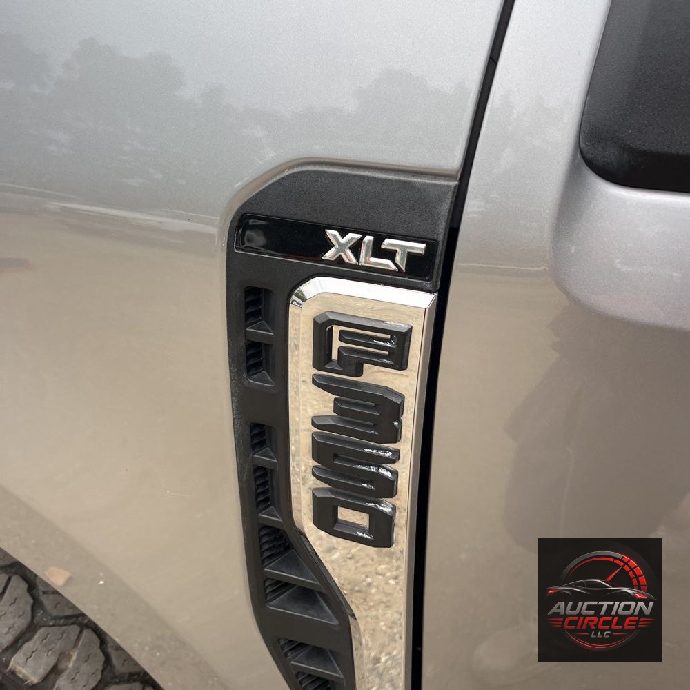 2024 Ford F-350 Super Duty XLT