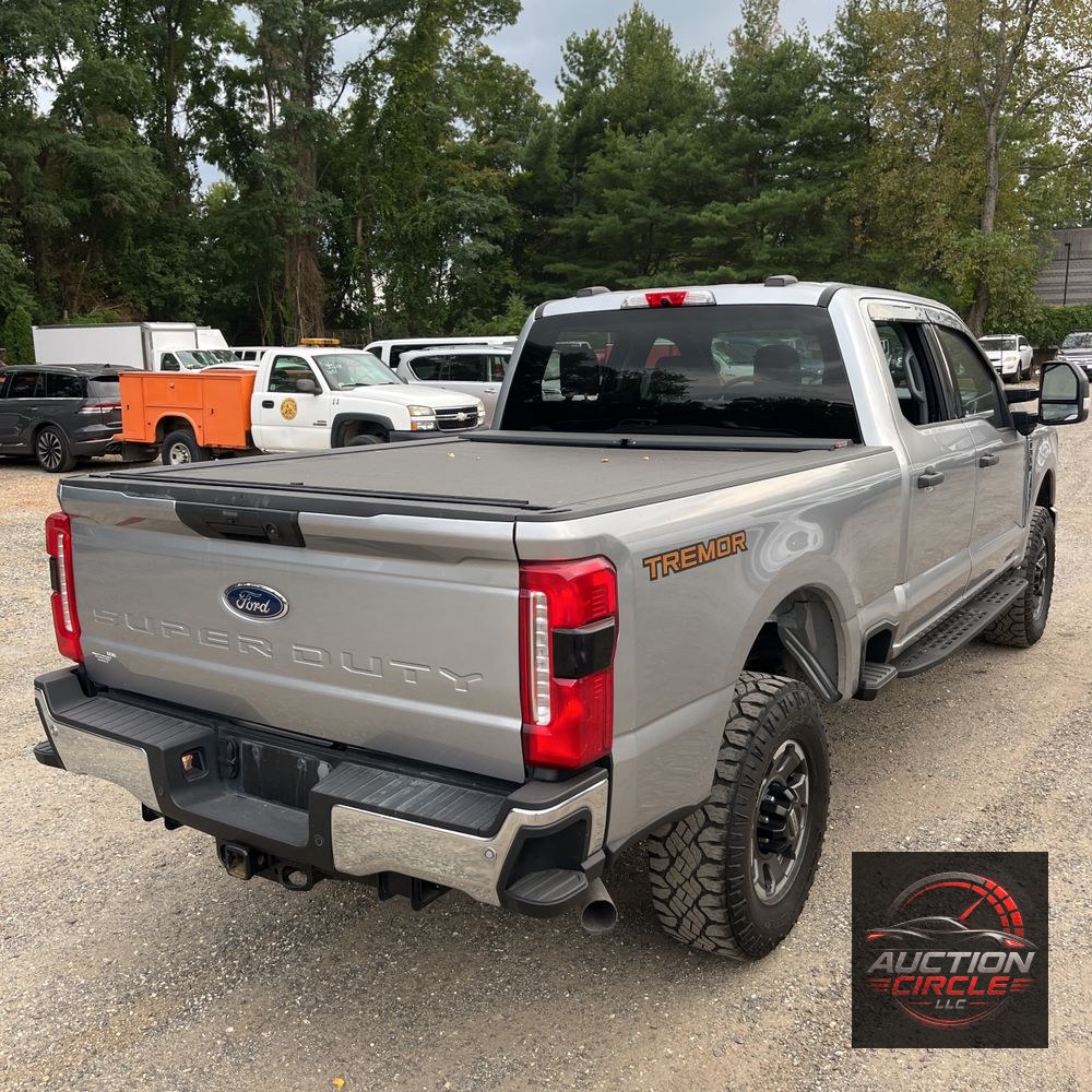 2024 Ford F-350 Super Duty XLT