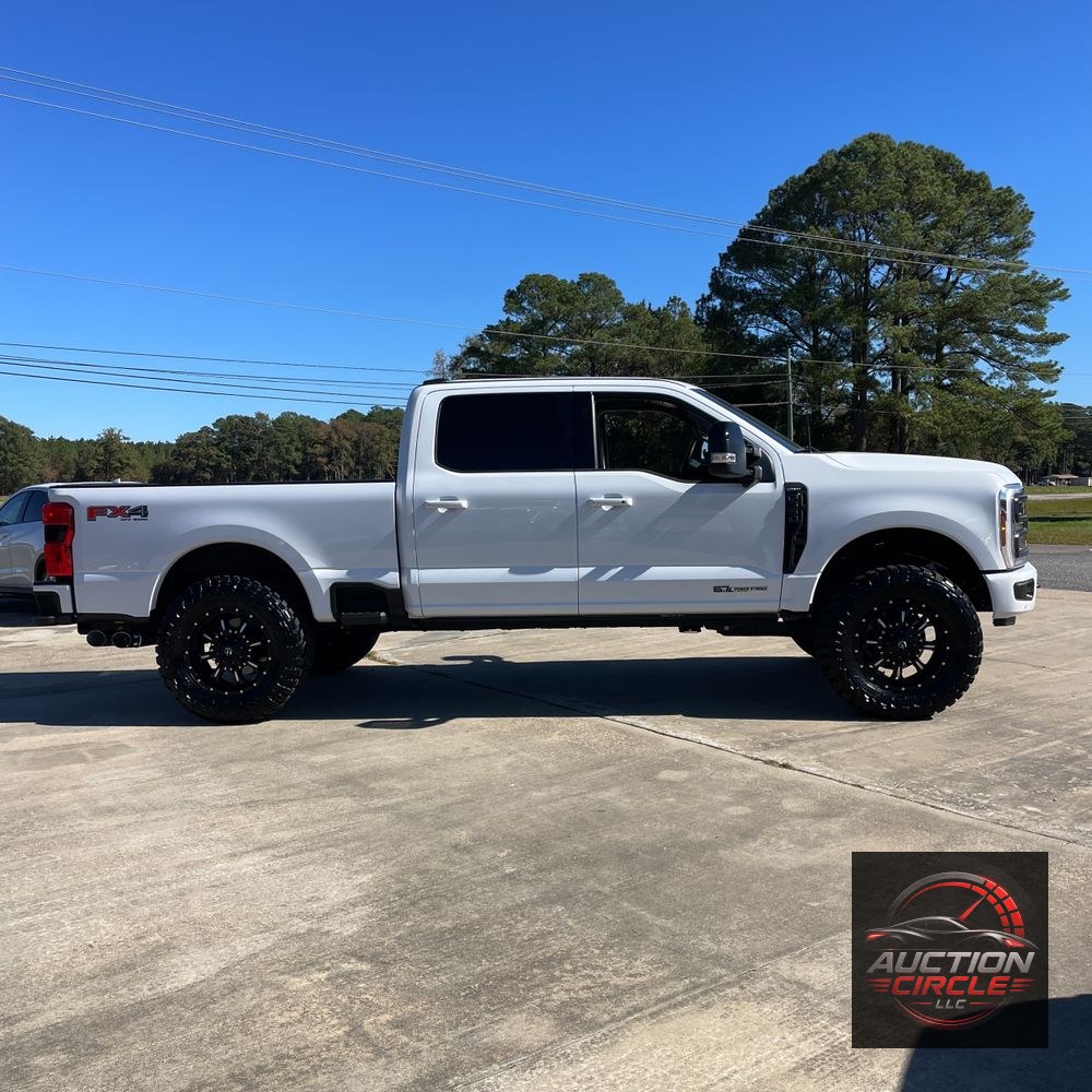 2024 Ford F-350 Super Duty Lariat