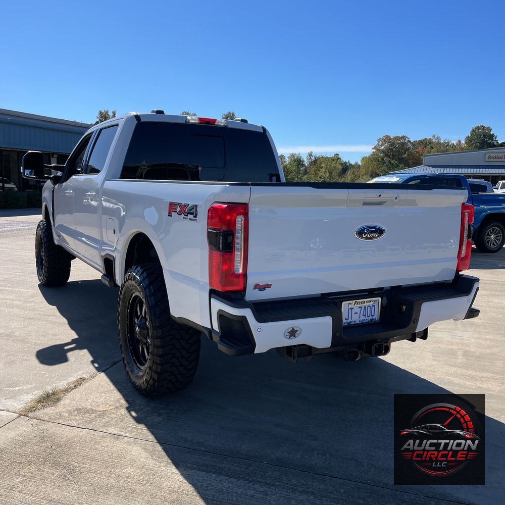 2024 Ford F-350 Super Duty Lariat
