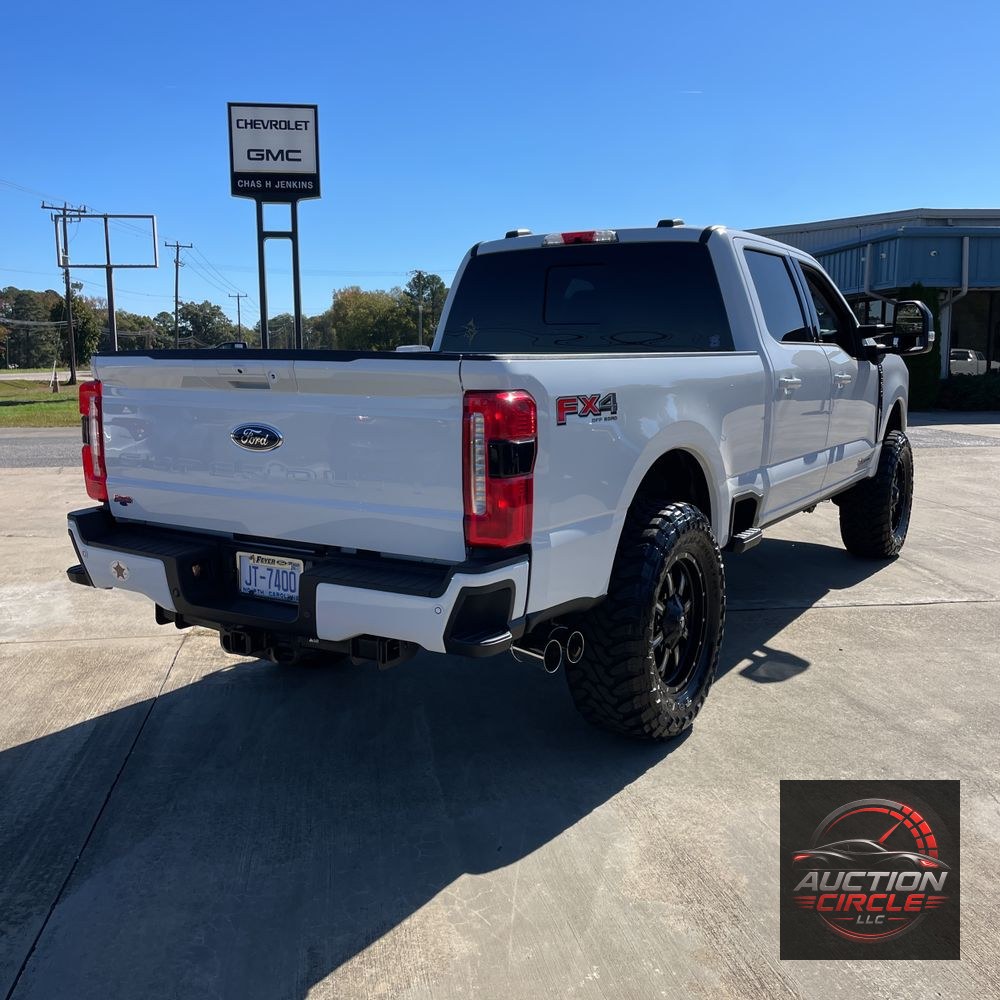 2024 Ford F-350 Super Duty Lariat