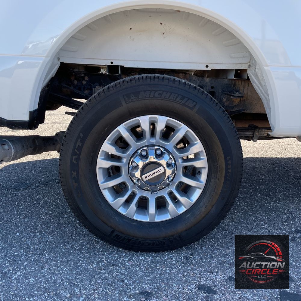 2022 Ford F-350 Super Duty Lariat