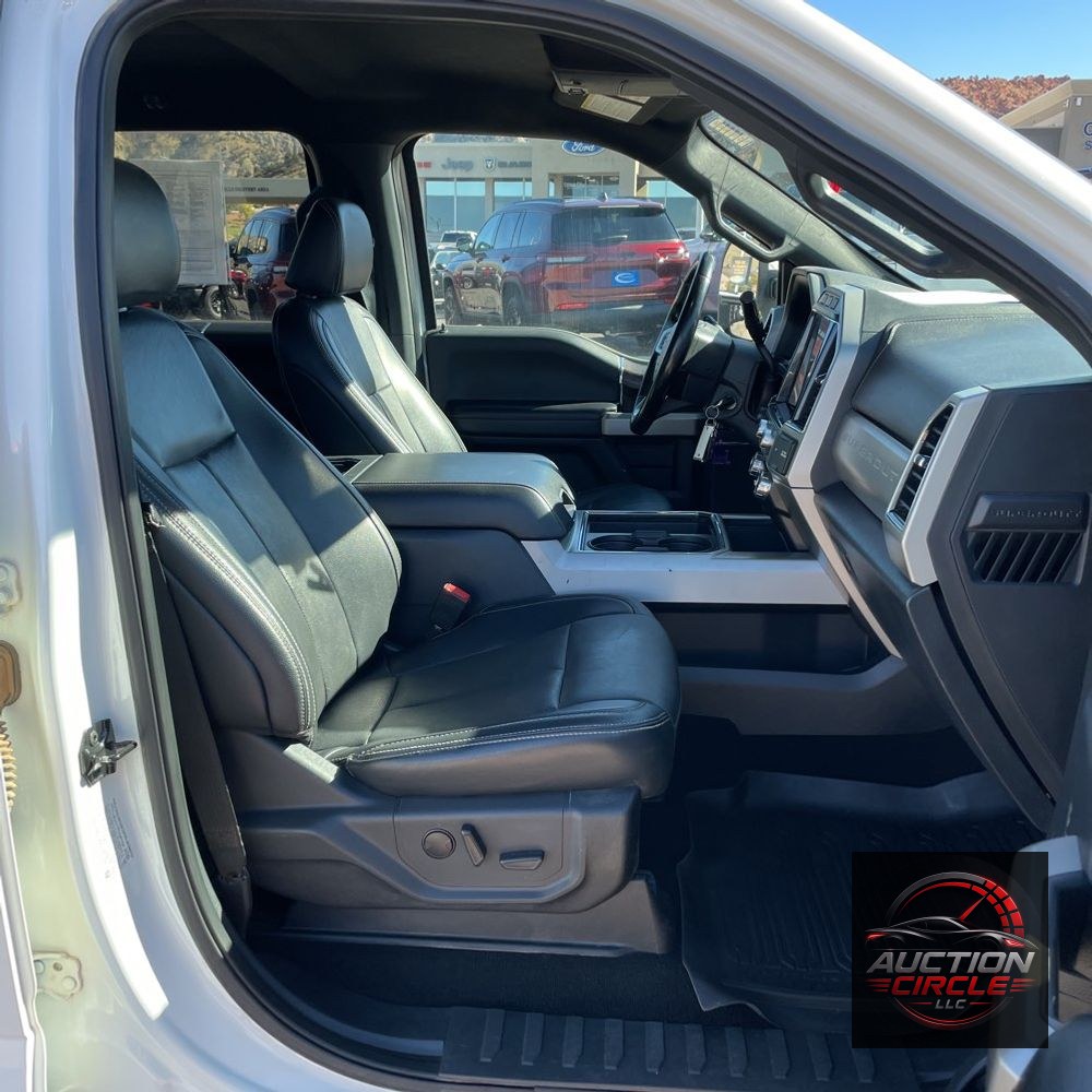 2022 Ford F-350 Super Duty Lariat