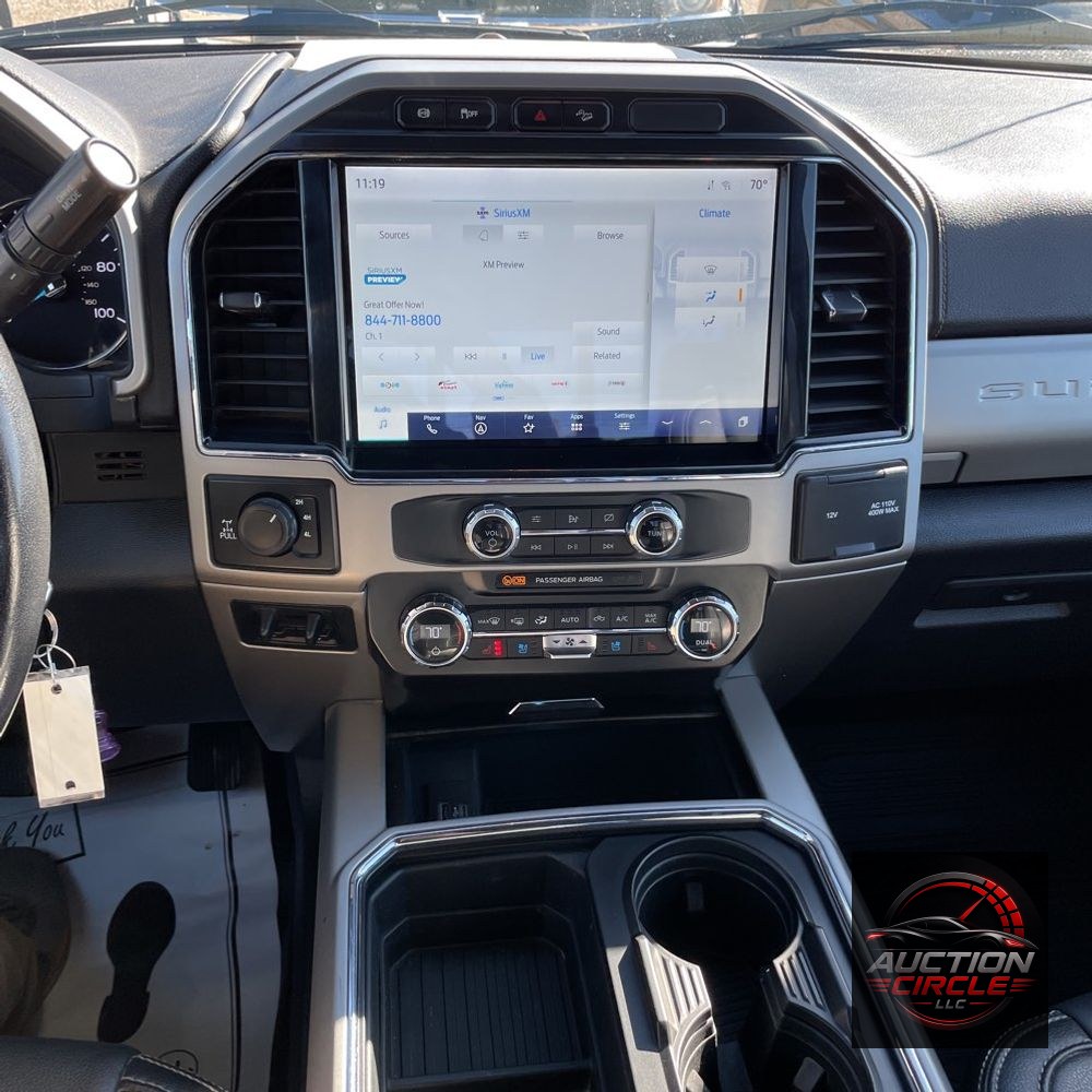 2022 Ford F-350 Super Duty Lariat