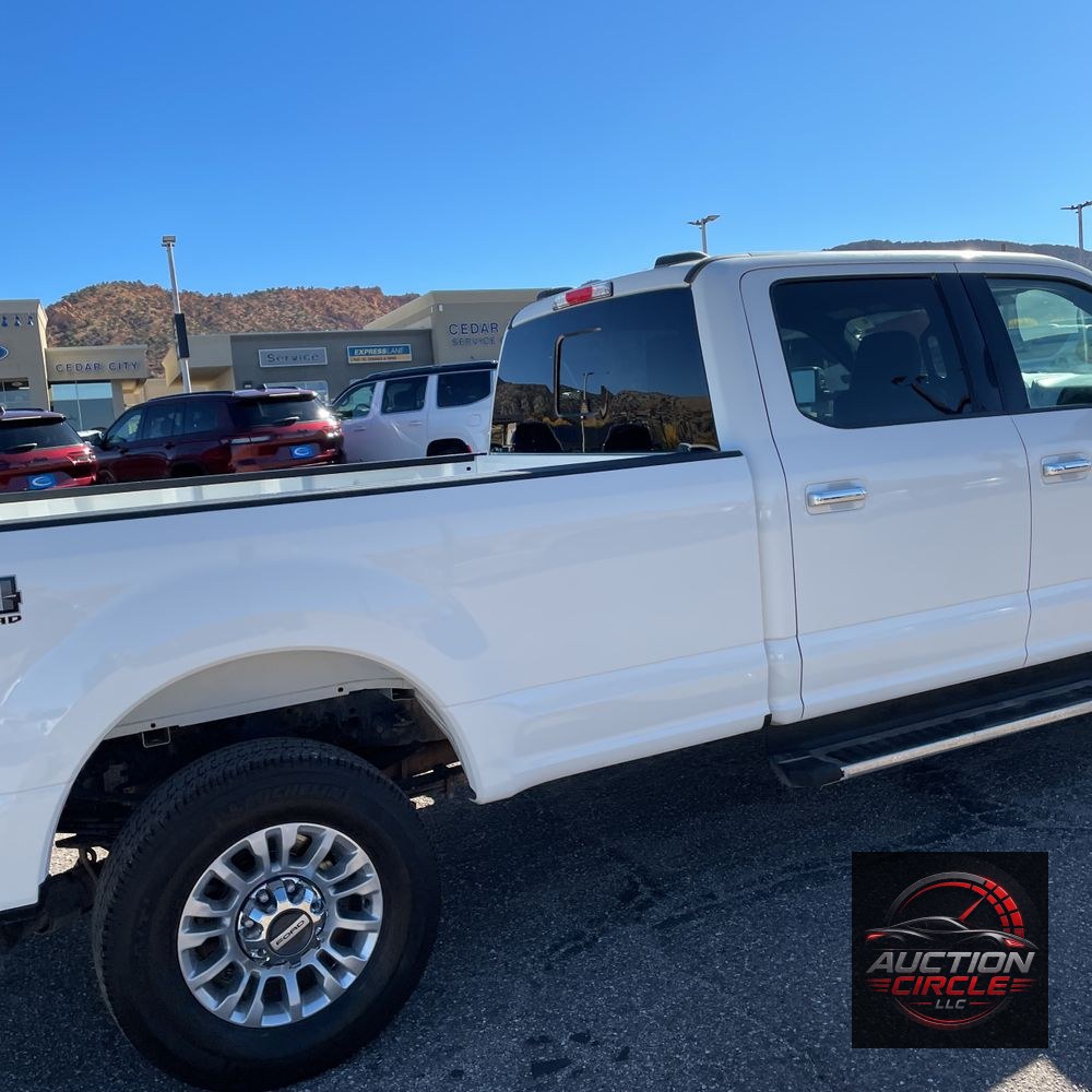 2022 Ford F-350 Super Duty Lariat