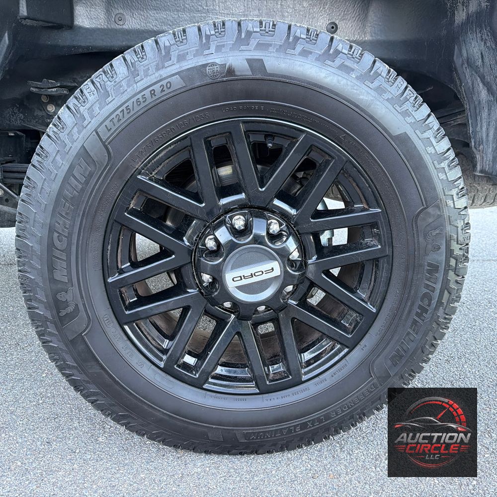 2022 Ford F-350 Super Duty Lariat