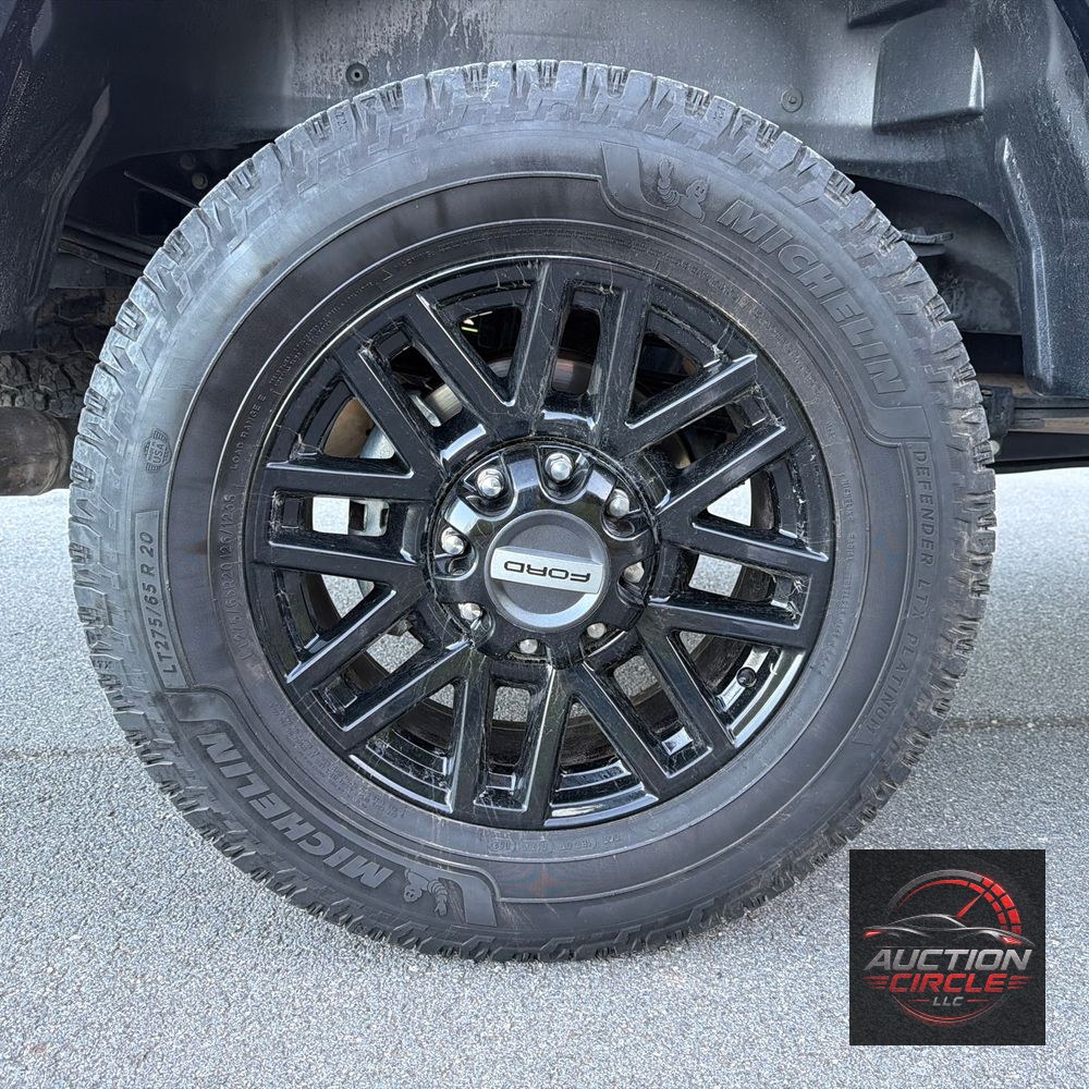 2022 Ford F-350 Super Duty Lariat