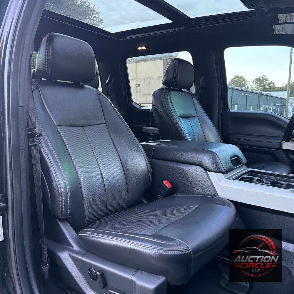 2022 Ford F-350 Super Duty Lariat