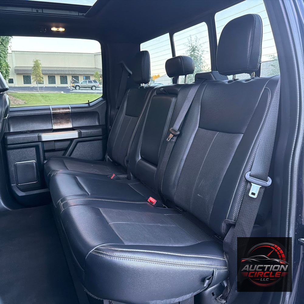 2022 Ford F-350 Super Duty Lariat