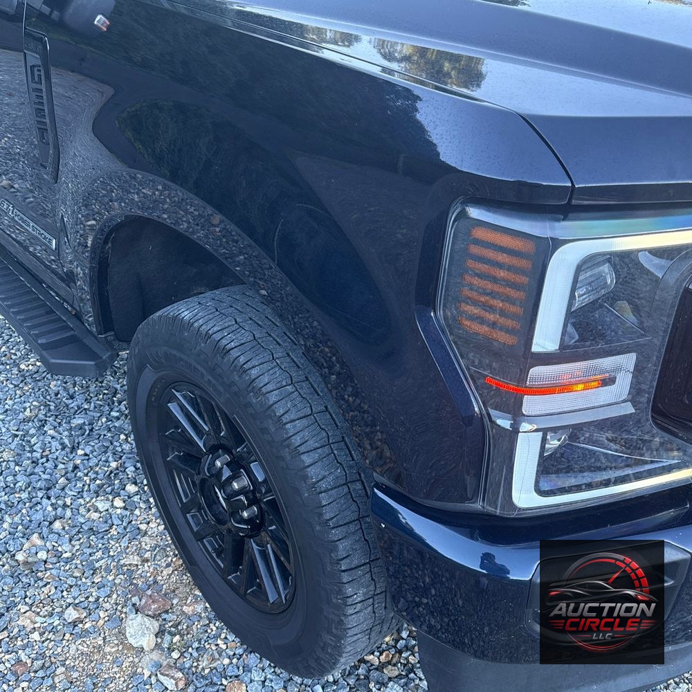 2022 Ford F-350 Super Duty Lariat