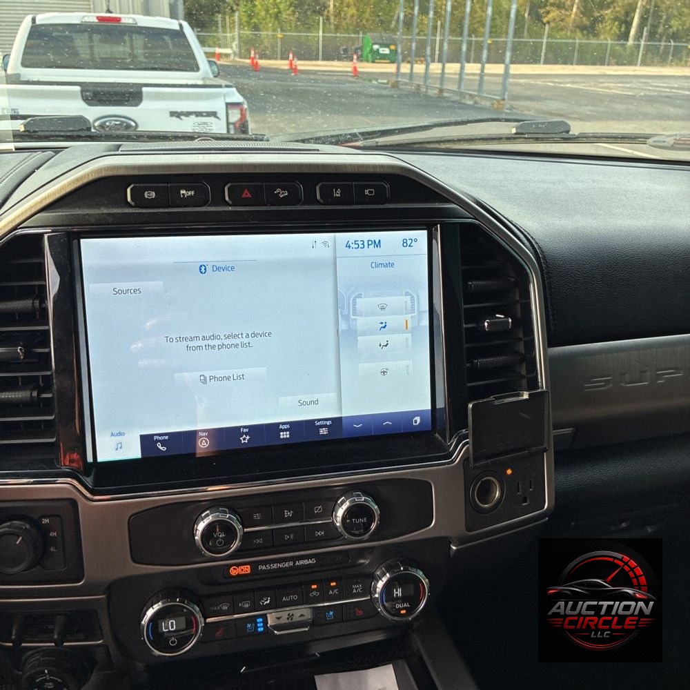 2022 Ford F-350 Super Duty Platinum