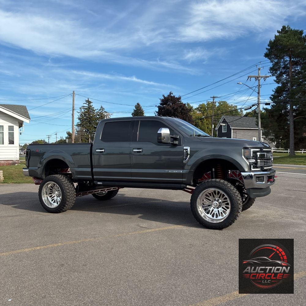 2017 Ford F-350 Super Duty Lariat