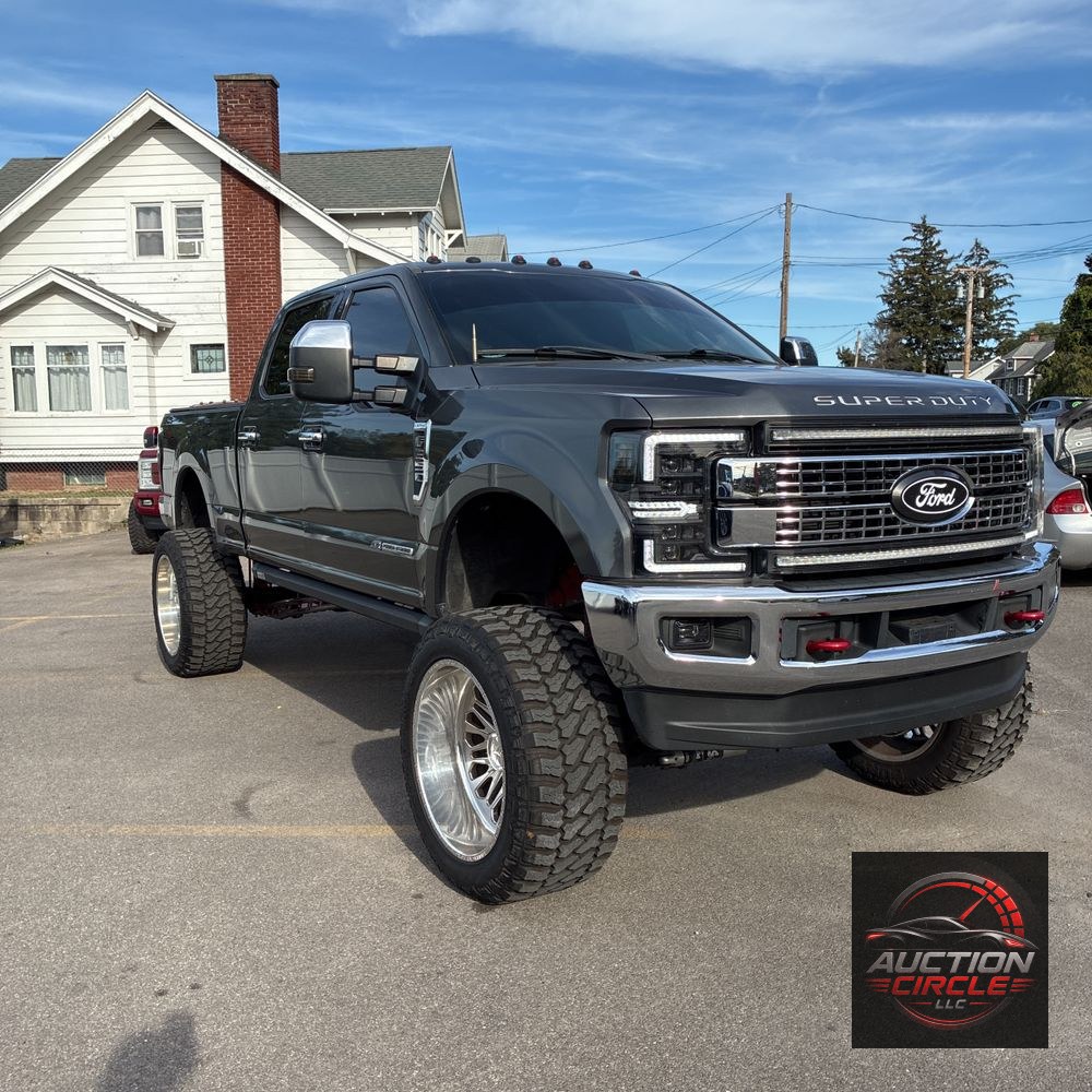 2017 Ford F-350 Super Duty Lariat