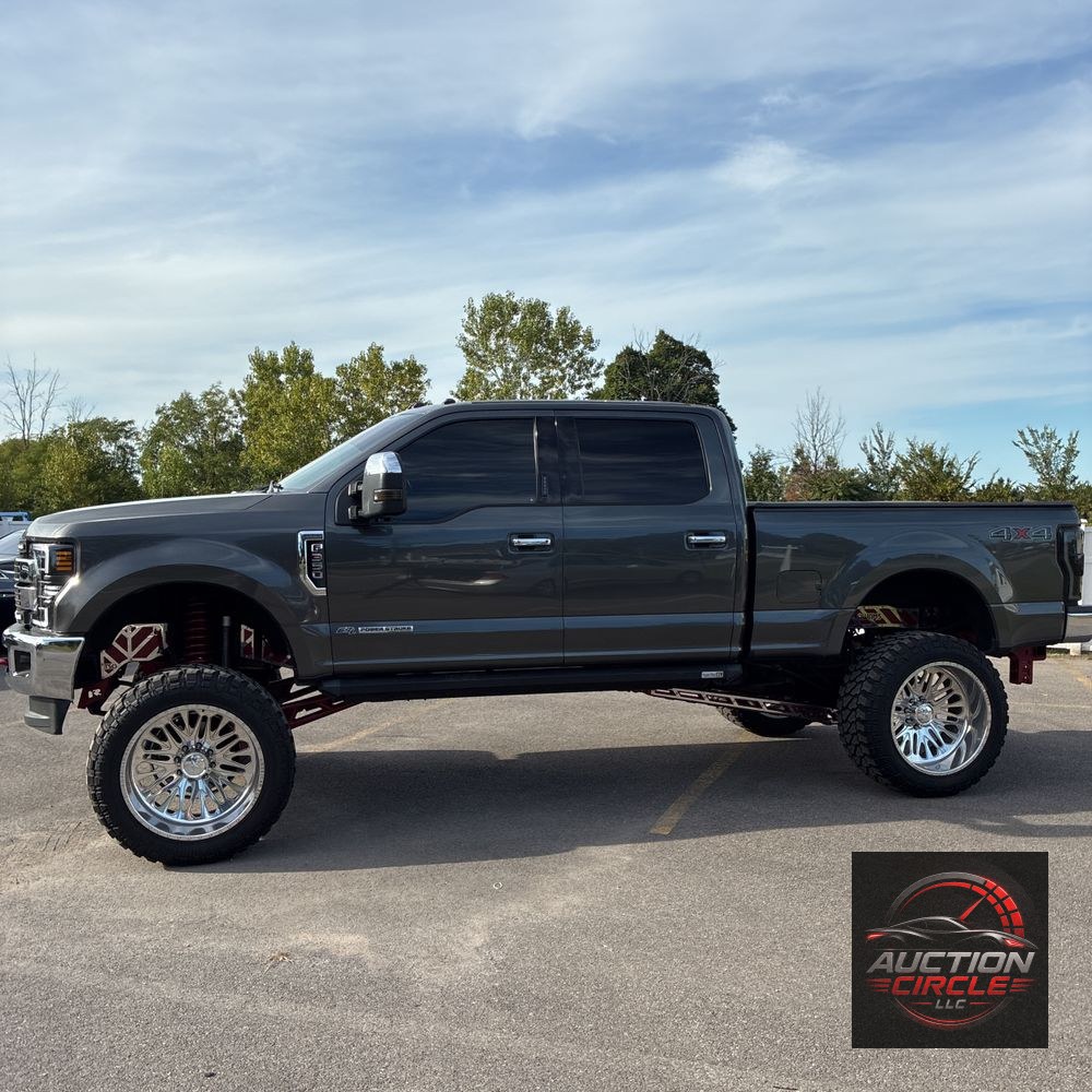 2017 Ford F-350 Super Duty Lariat