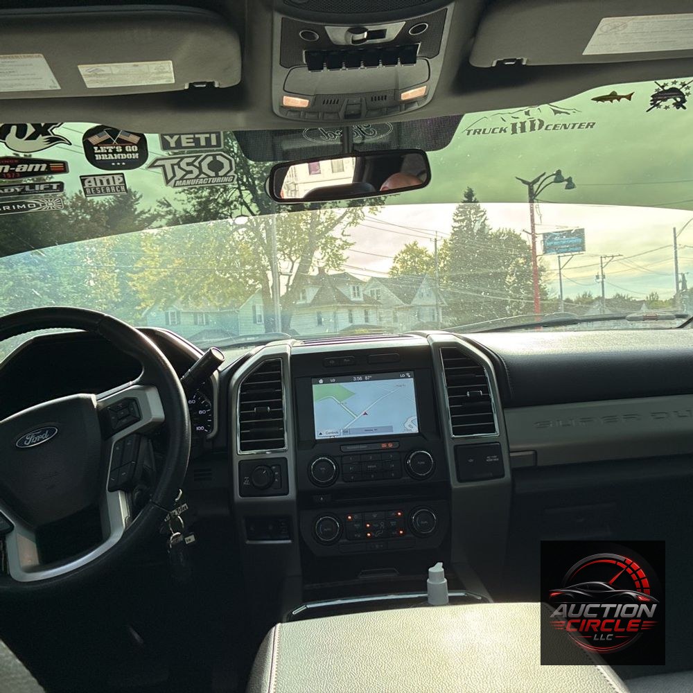 2017 Ford F-350 Super Duty Lariat