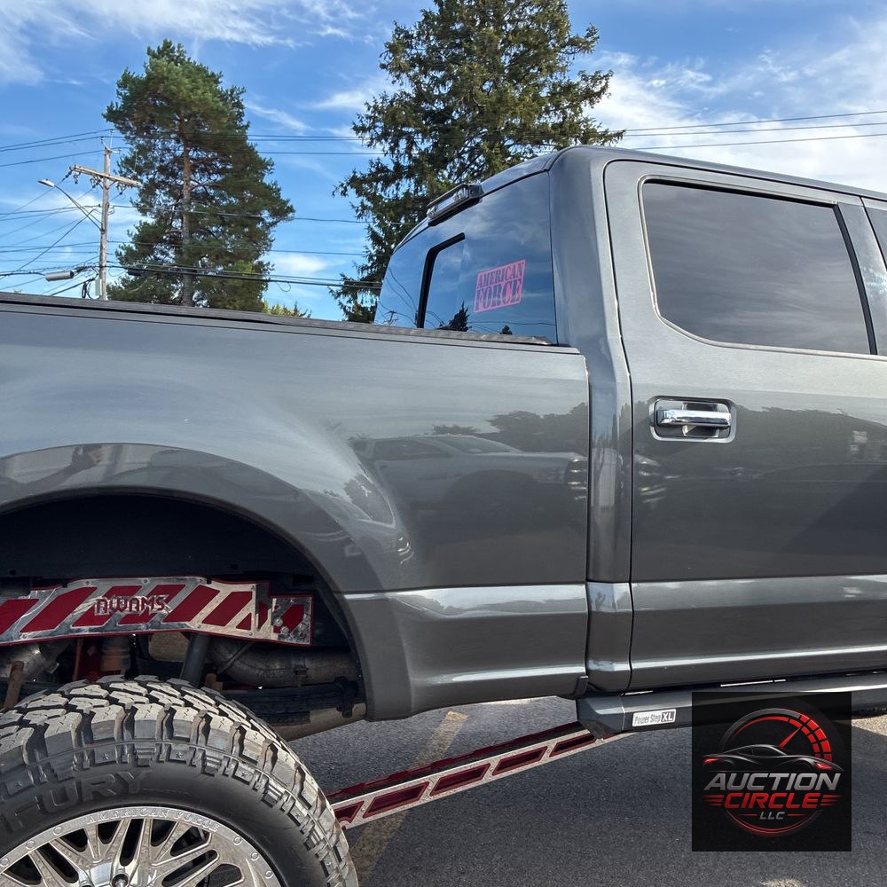 2017 Ford F-350 Super Duty Lariat