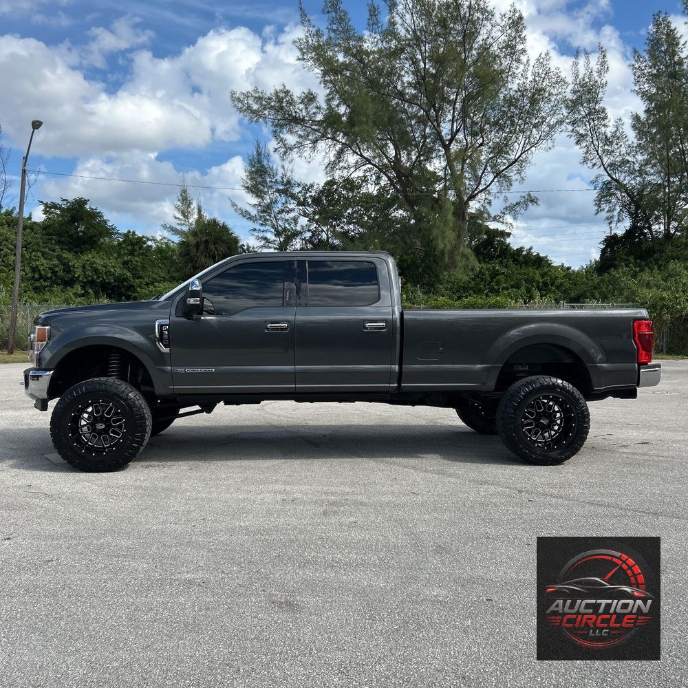2020 Ford F-350 Super Duty Lariat