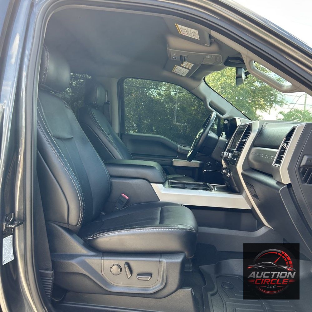 2020 Ford F-350 Super Duty Lariat