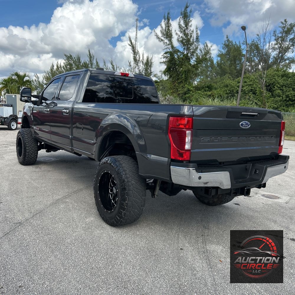 2020 Ford F-350 Super Duty Lariat