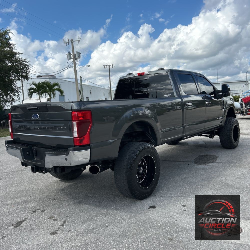2020 Ford F-350 Super Duty Lariat