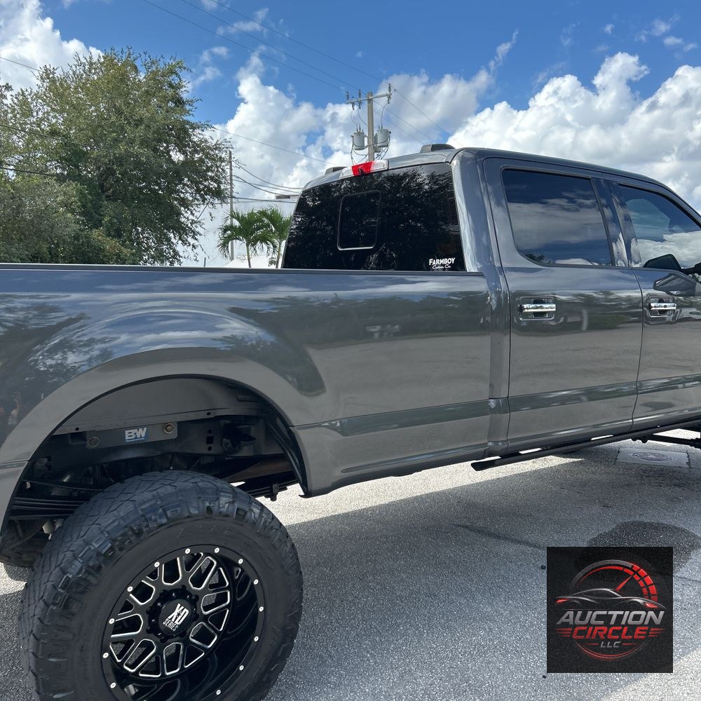 2020 Ford F-350 Super Duty Lariat