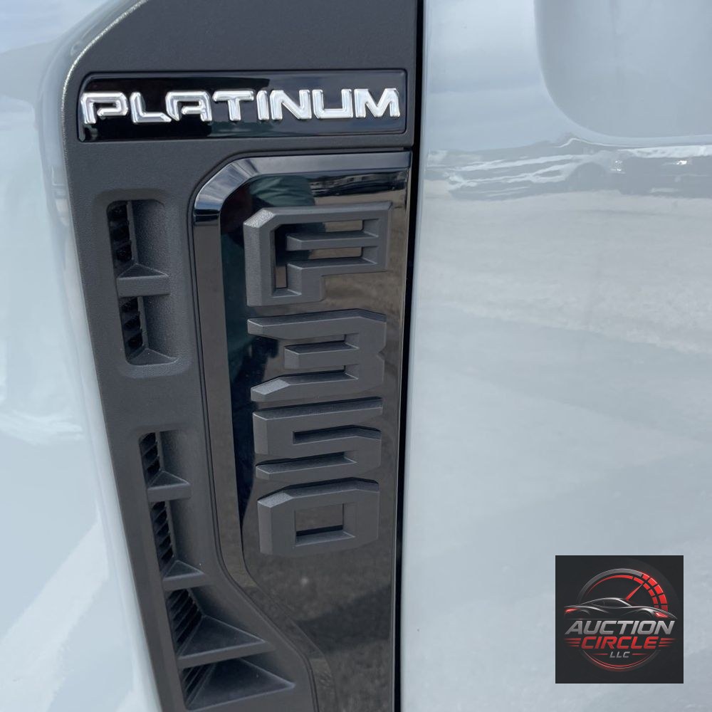 2025 Ford F-350 Super Duty Platinum