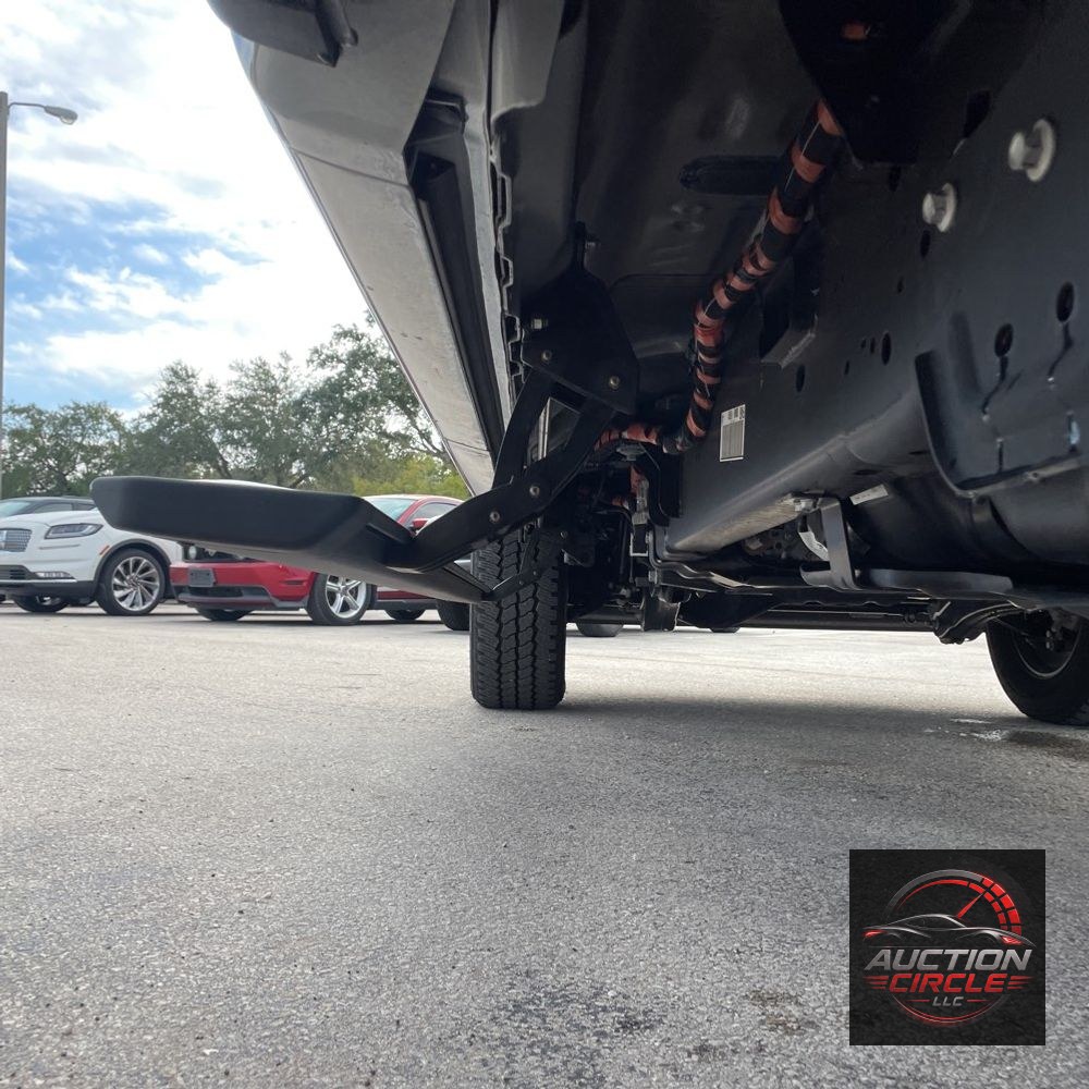 2025 Ford F-350 Super Duty Platinum