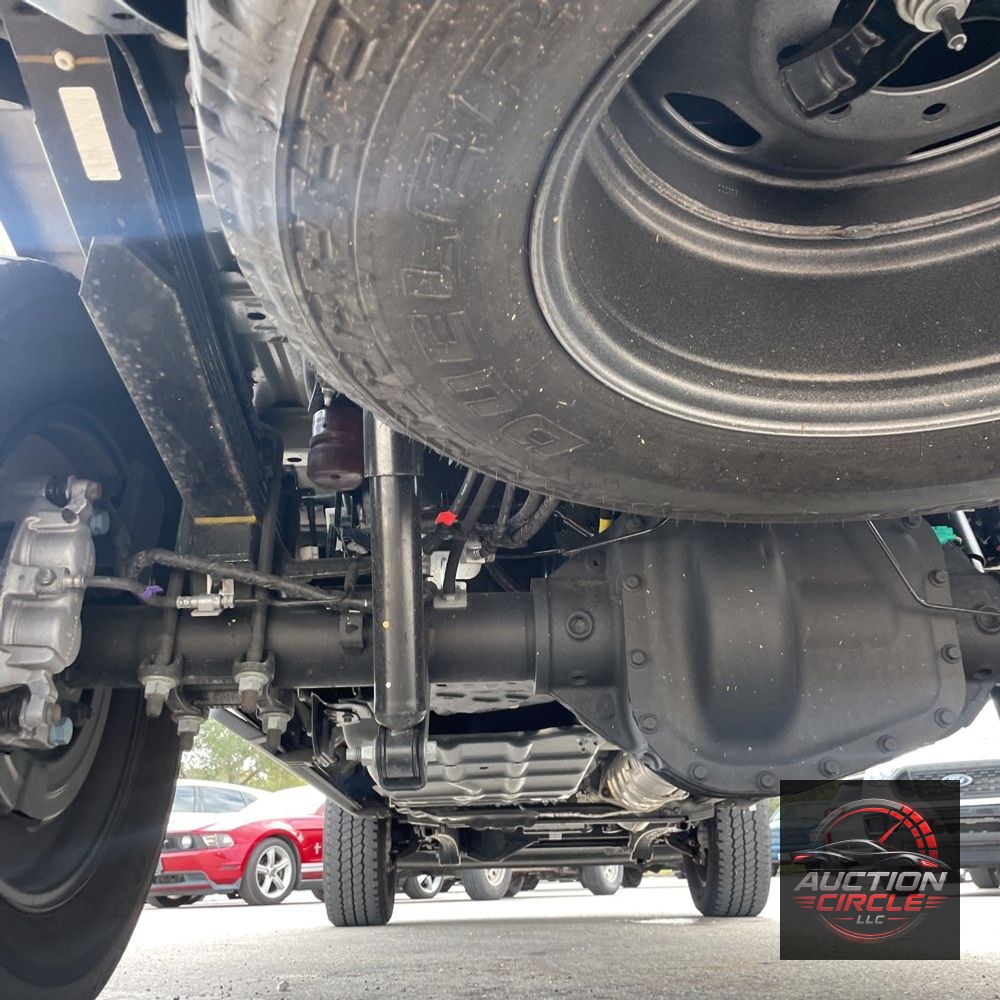 2025 Ford F-350 Super Duty Platinum