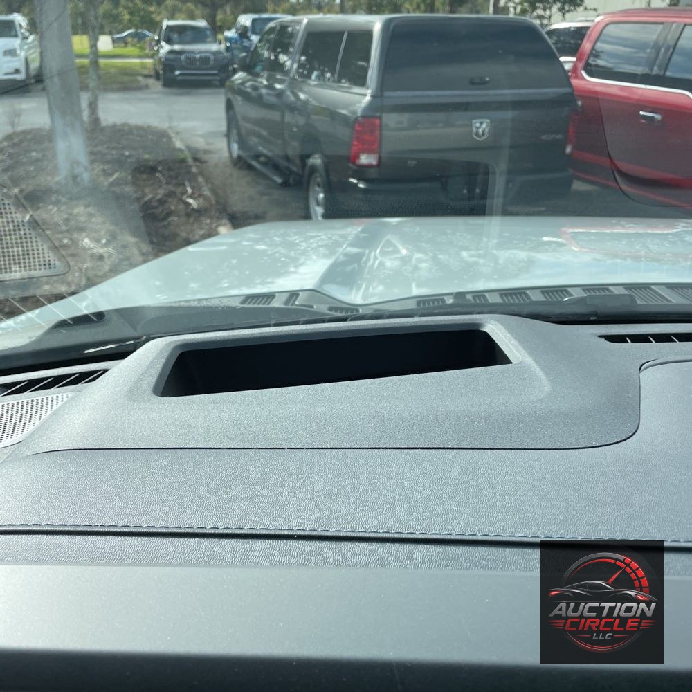 2025 Ford F-350 Super Duty Platinum