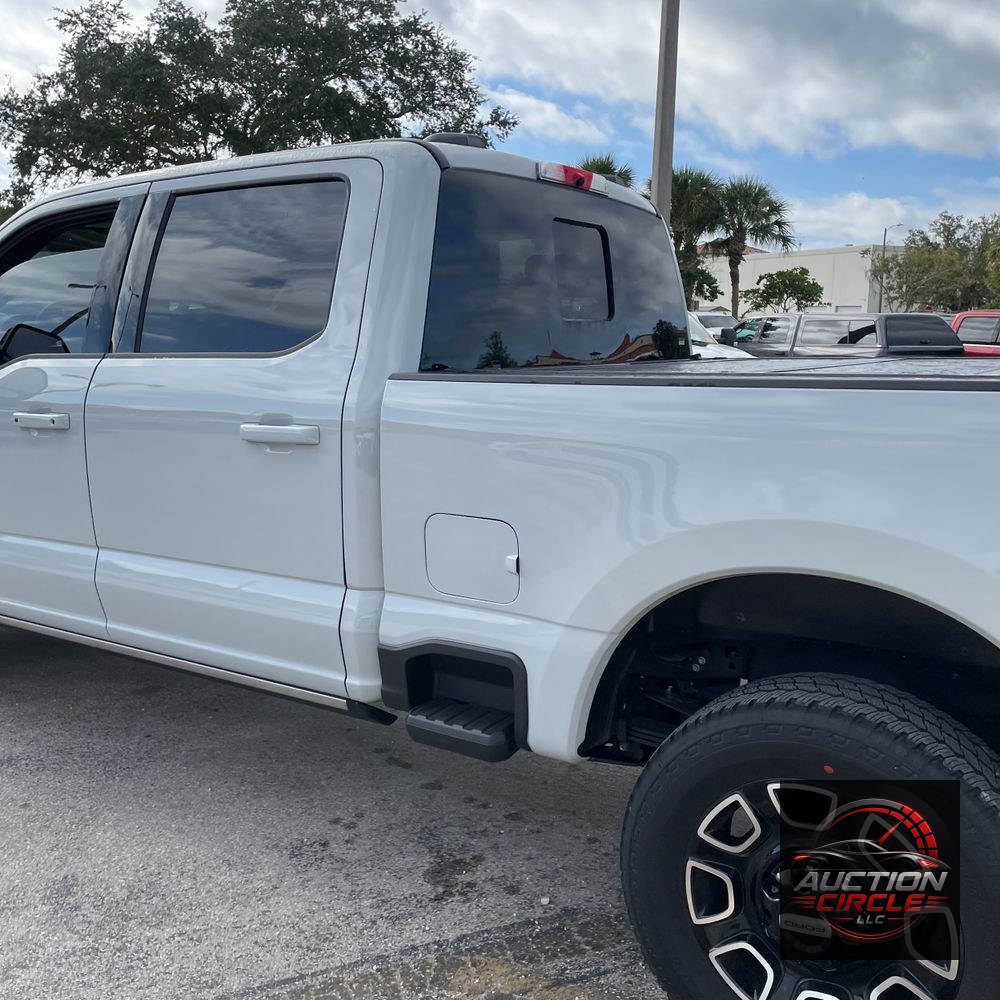 2025 Ford F-350 Super Duty Platinum