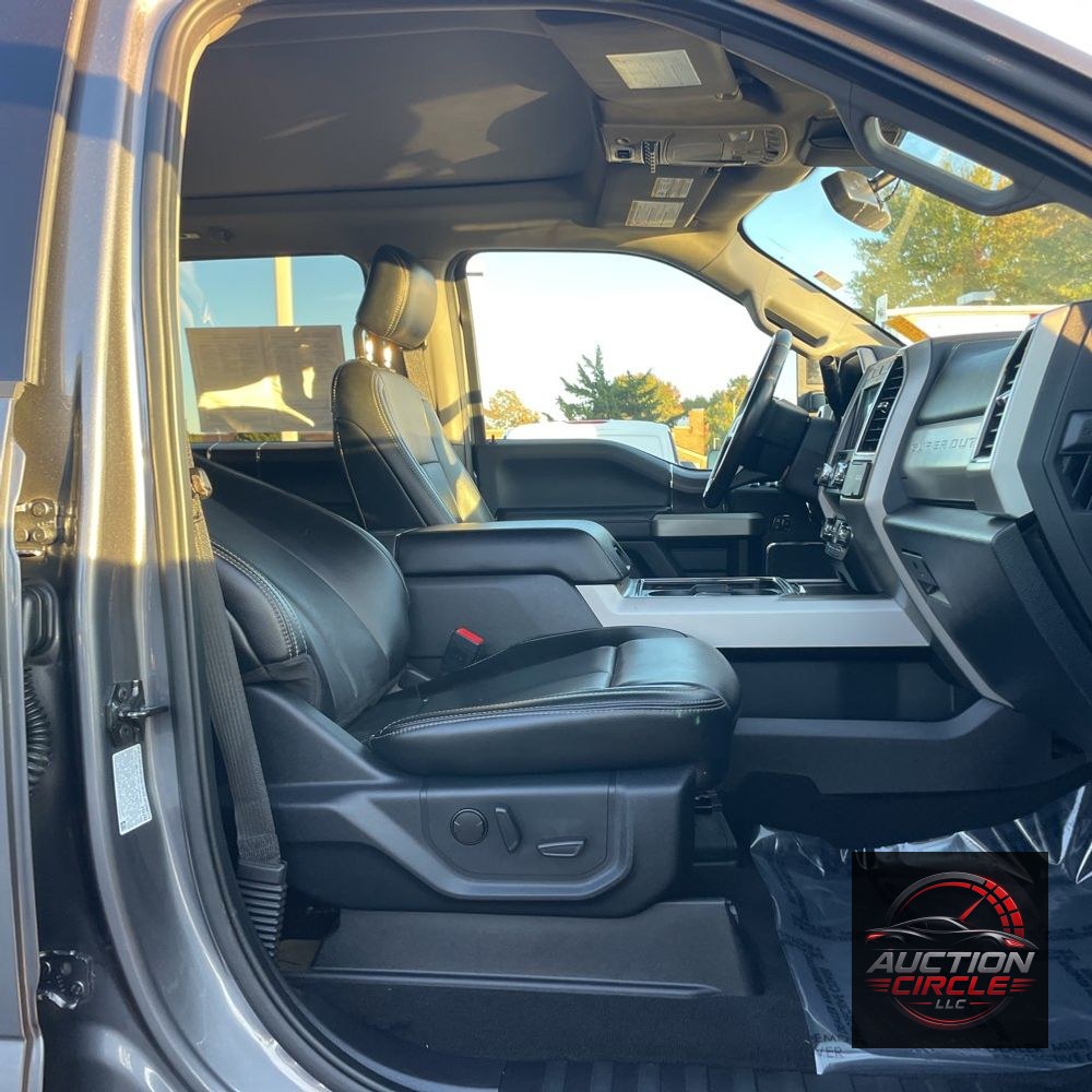 2021 Ford F350SD Lariat