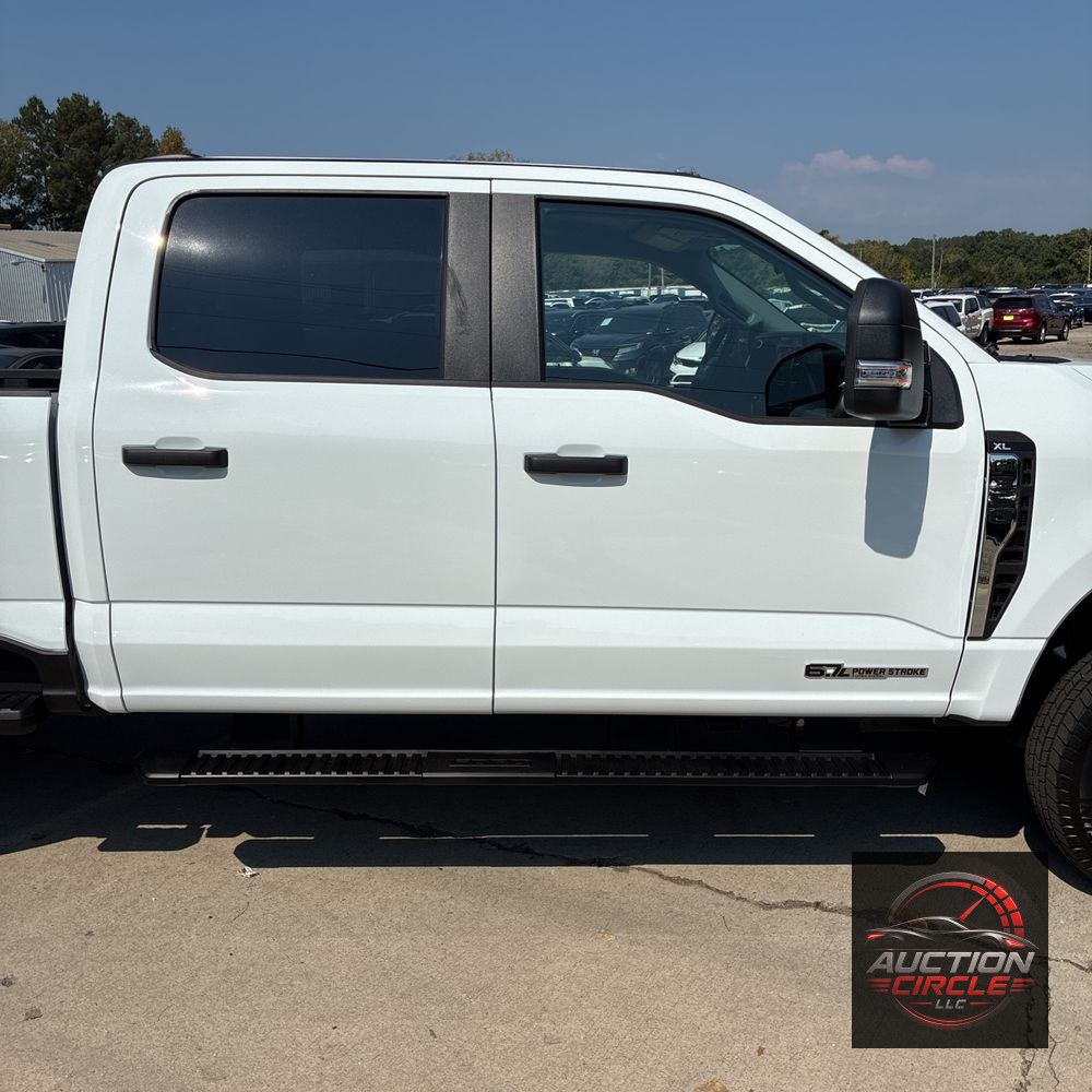 2025 Ford F-350 Super Duty XL