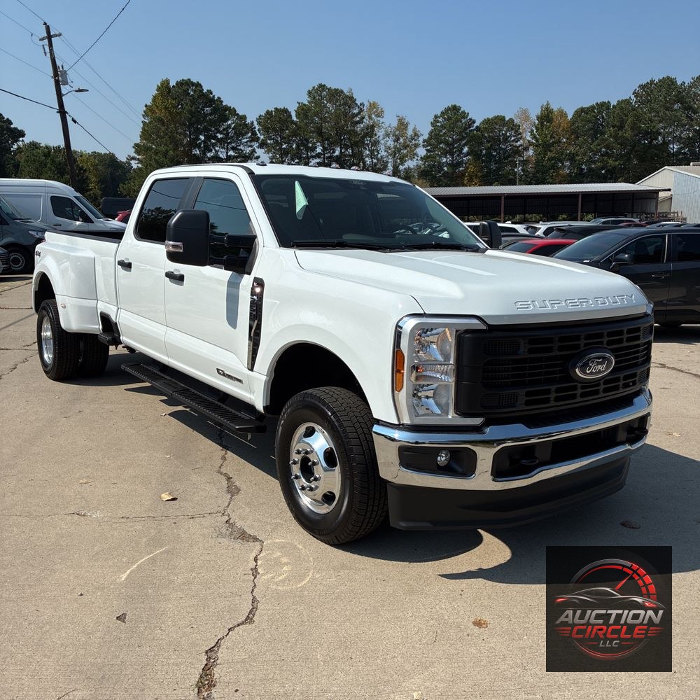 2025 Ford F-350 Super Duty XL
