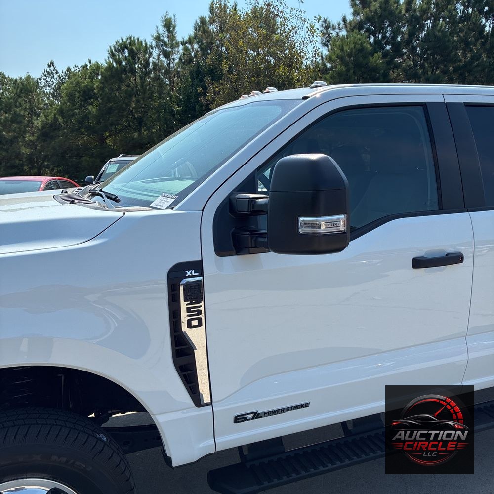 2025 Ford F-350 Super Duty XL