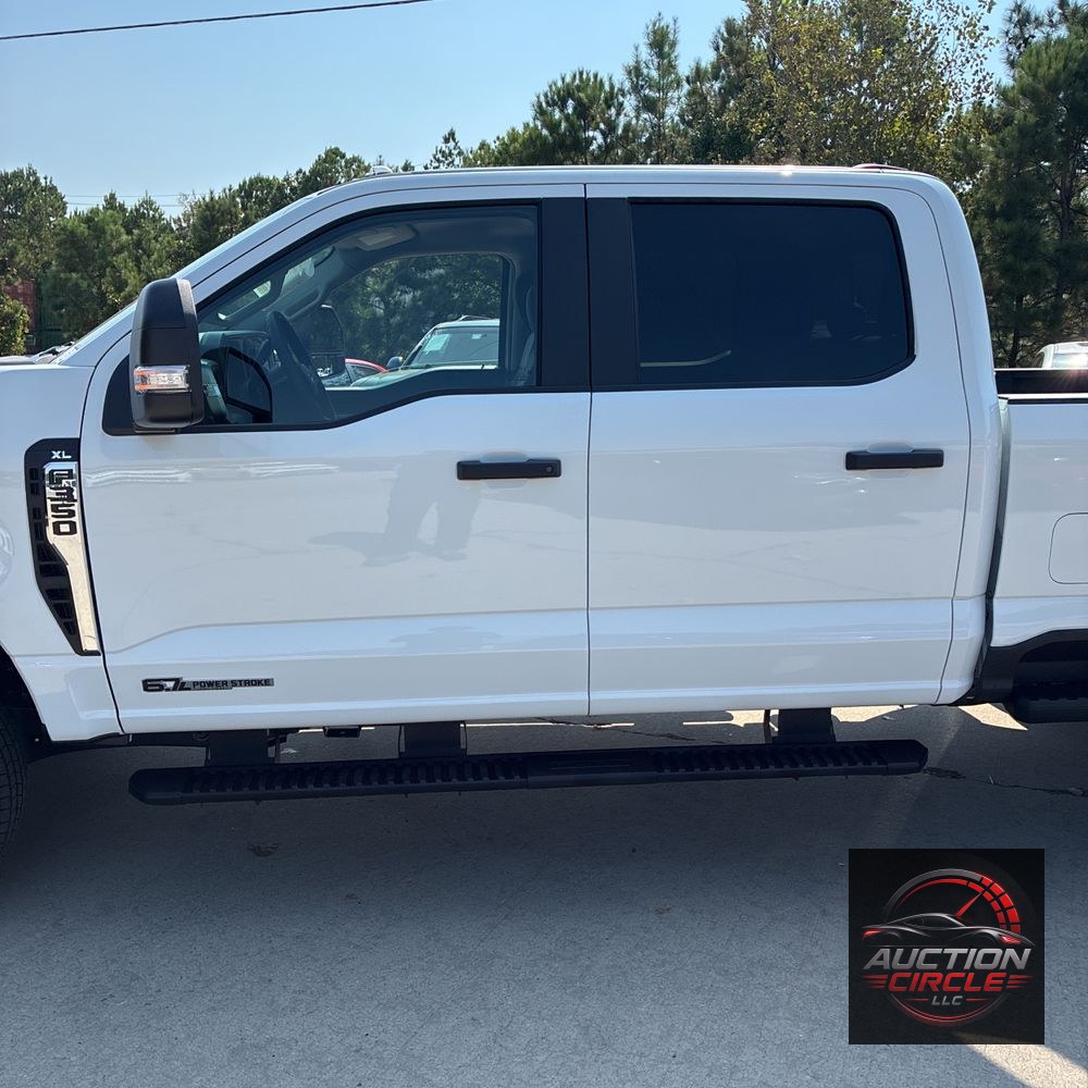 2025 Ford F-350 Super Duty XL