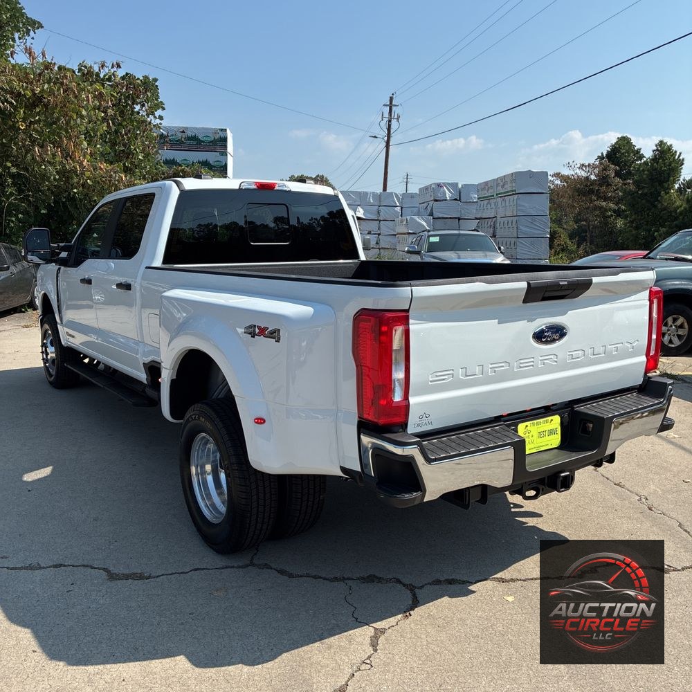 2025 Ford F-350 Super Duty XL