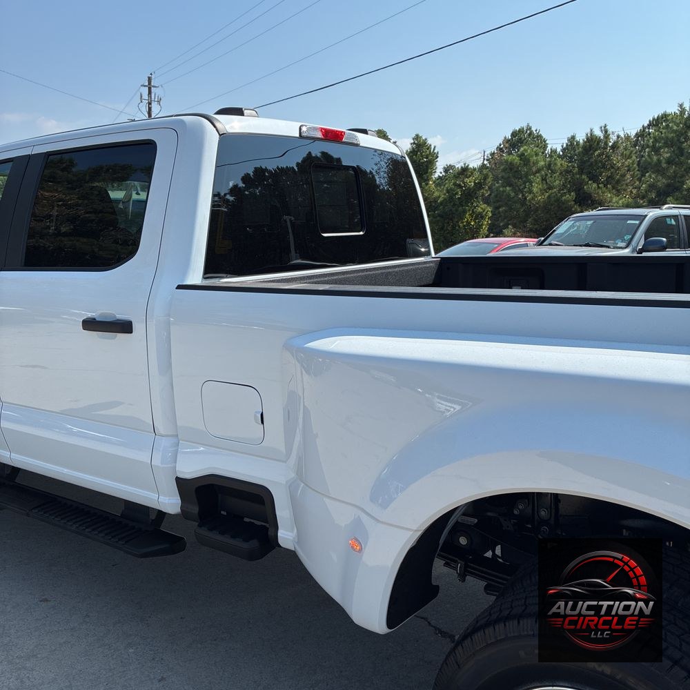 2025 Ford F-350 Super Duty XL