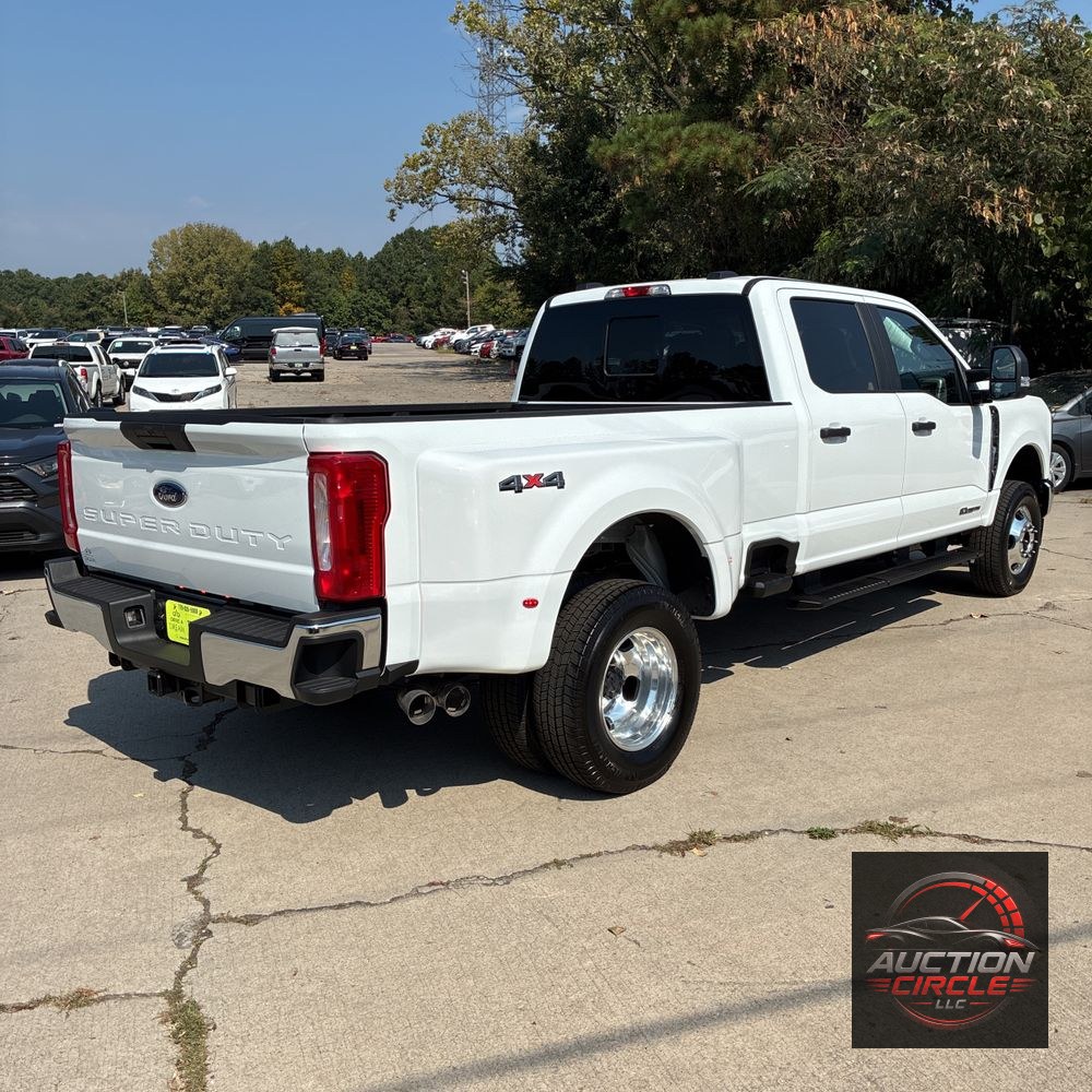 2025 Ford F-350 Super Duty XL