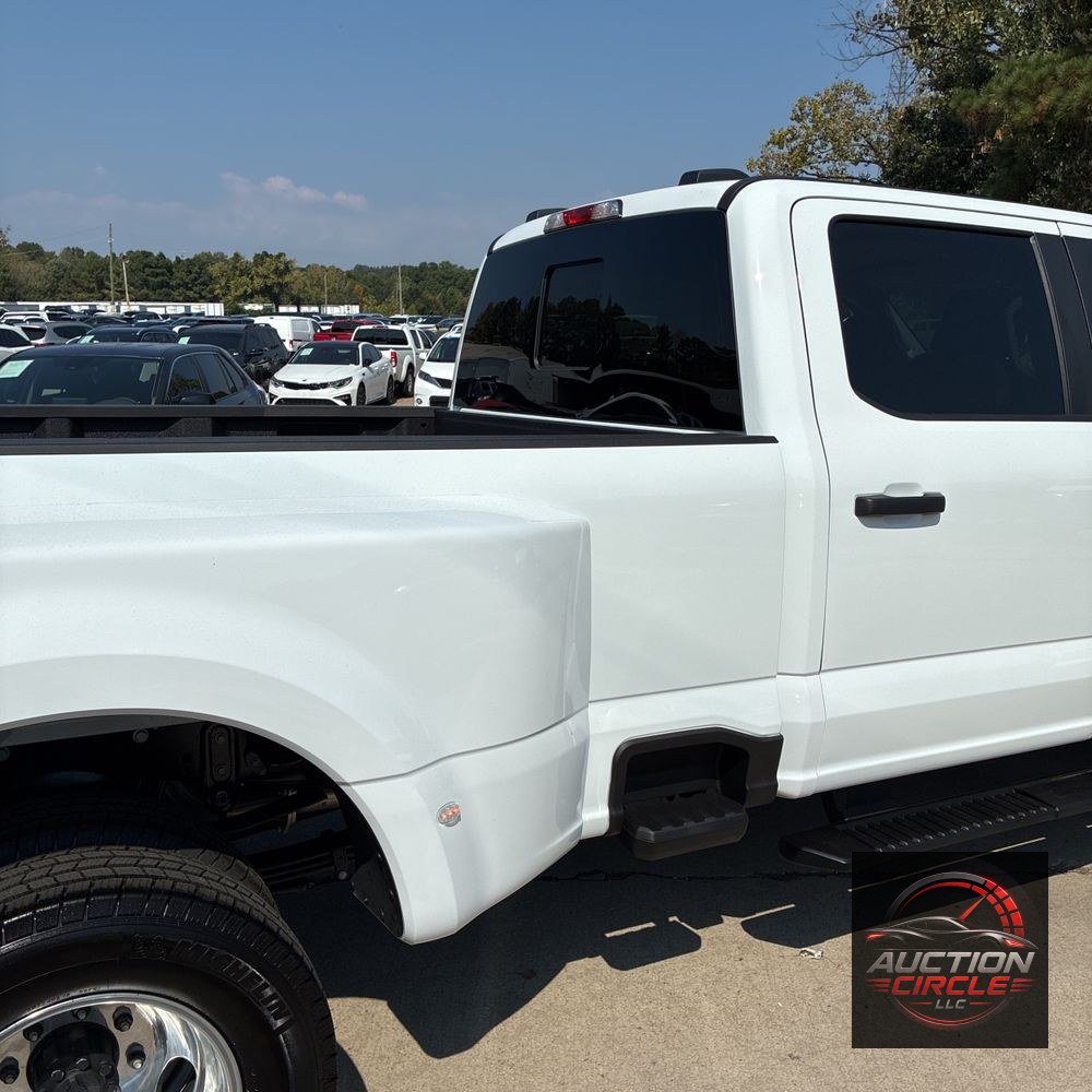 2025 Ford F-350 Super Duty XL