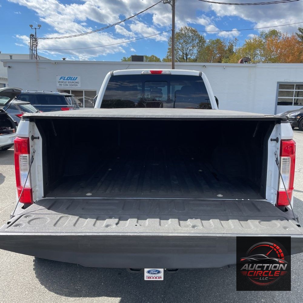 2017 Ford F-350 Super Duty Lariat
