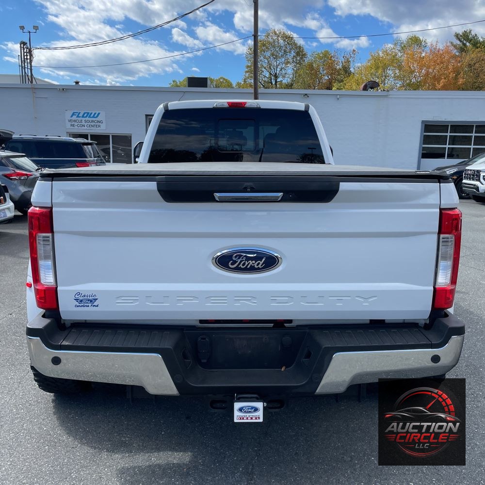 2017 Ford F-350 Super Duty Lariat