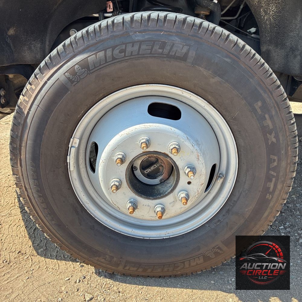 2023 Ford F350 S/D XLT