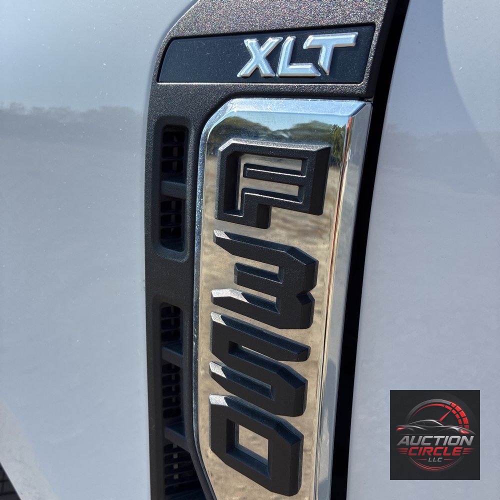 2023 Ford F350 S/D XLT