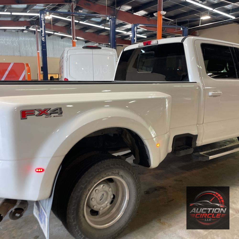 2024 Ford F-350 Super Duty Lariat