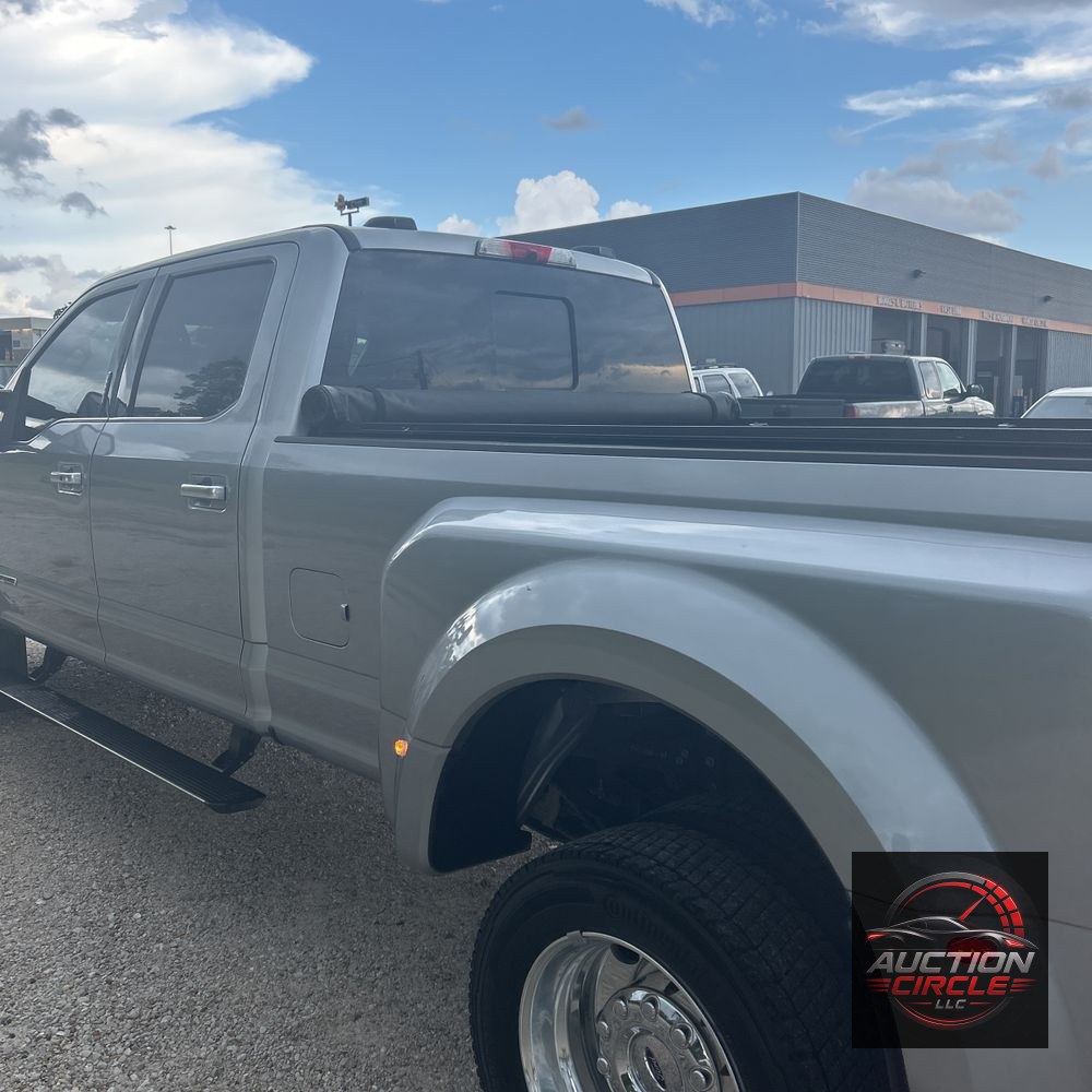 2022 Ford F-450 Super Duty Limited