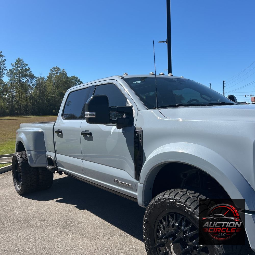 2024 Ford F-450 Super Duty Platinum