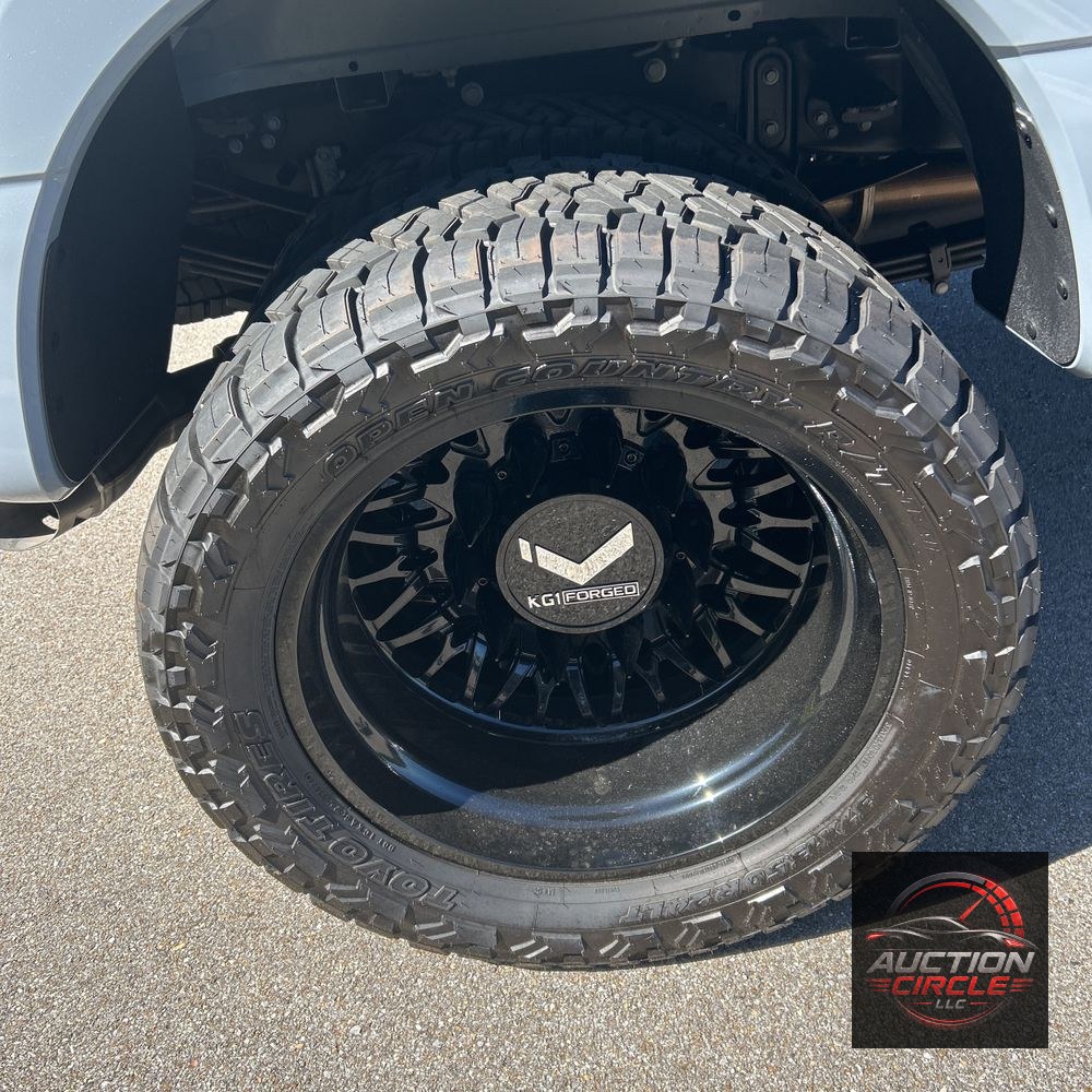 2024 Ford F-450 Super Duty Platinum