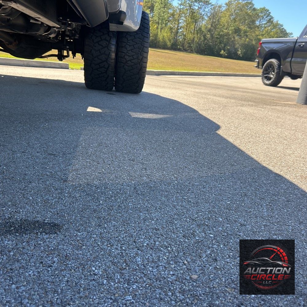 2024 Ford F-450 Super Duty Platinum